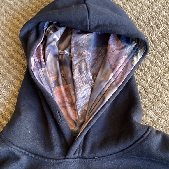 Mens black/camo flag sweatshirt - Picture 3 of 3